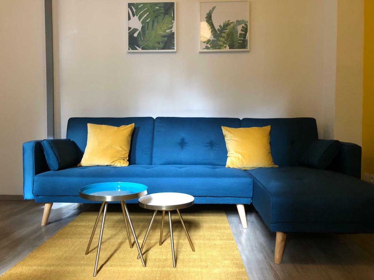 City'in Apartment *